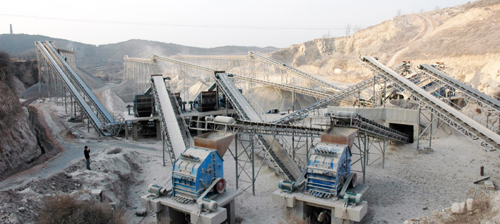 山西石灰石液壓巖石破碎機(jī)現(xiàn)場(chǎng)